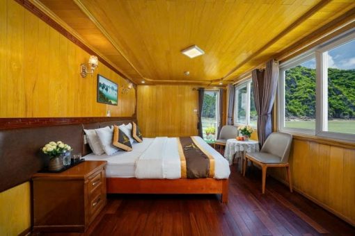 Sunlight Premium Cruise 2 Days 1 Night at Lan Ha bay