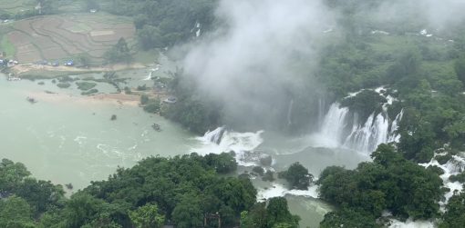 Lan's Cao Bang Ban Gioc waterfall in 2 nights 1 day