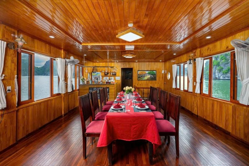 Sunlight Boutique Cruise 3 Days 2 Night at Lan Ha Bay