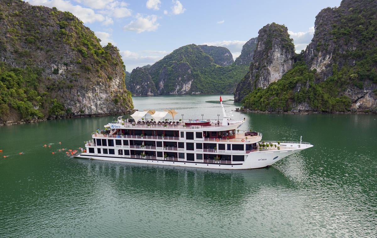 Aspira Cruise 5* Lan Hạ (3N2Đ)