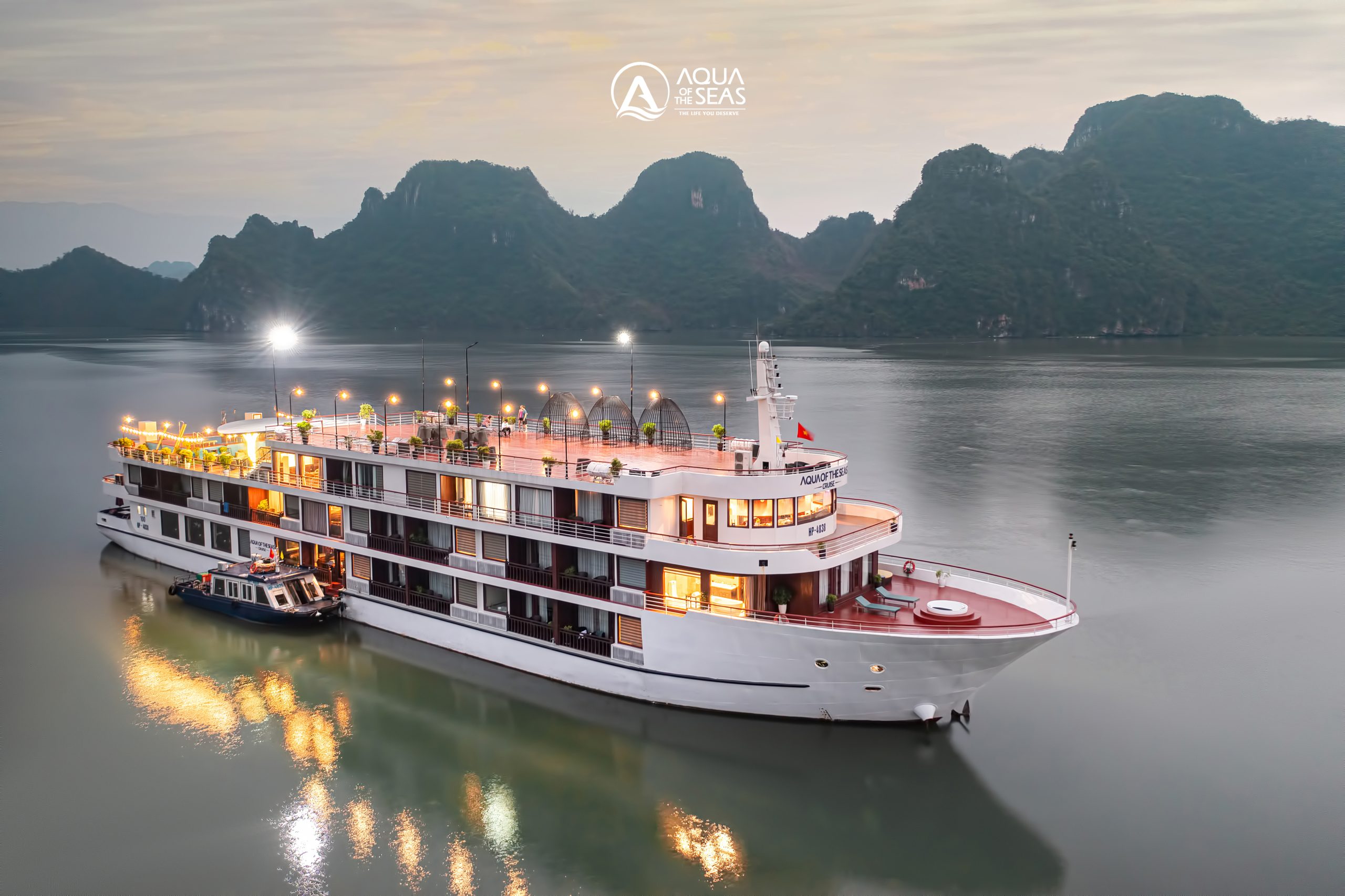 Aqua Of The Seas Cruise 32 Cabin Lan Hạ (3N2Đ)