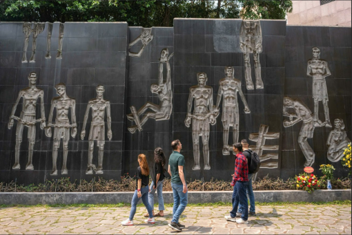 Cozy Thăm Quan Hà Nội (1Ngay)