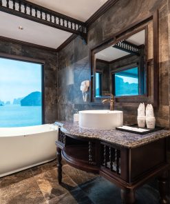 Venus Cruise Lan Hạ (2N1Đ) - Image 5