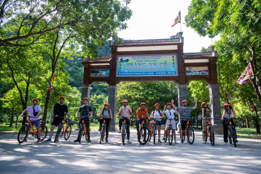 Excursion Hoa Lư Tràng An Hang Múa Ninh Bình (1Day)