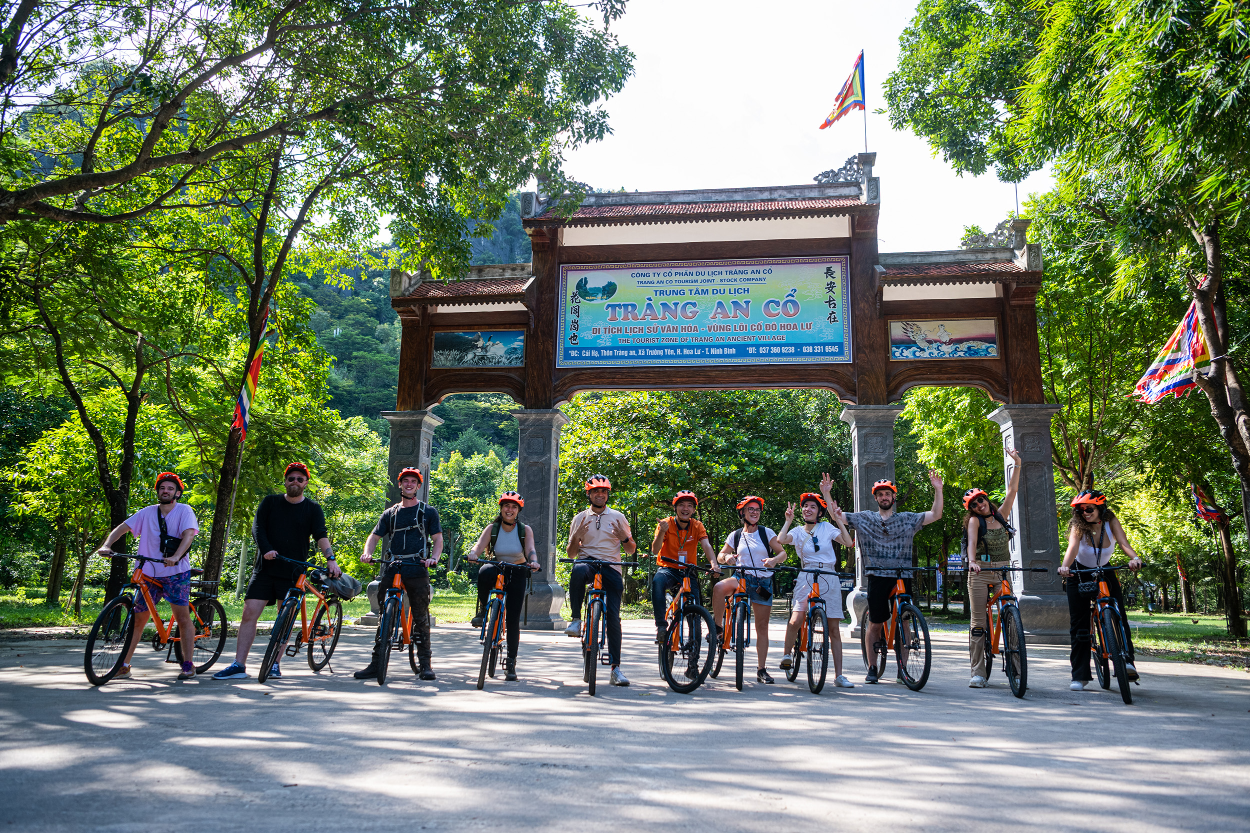 Excursion Hoa Lư Tràng An Hang Múa Ninh Bình (1Day) - Image 3