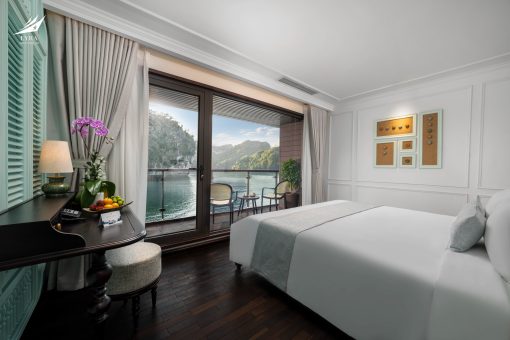 Crown Legend Cruise Hạ Long (3N2Đ)