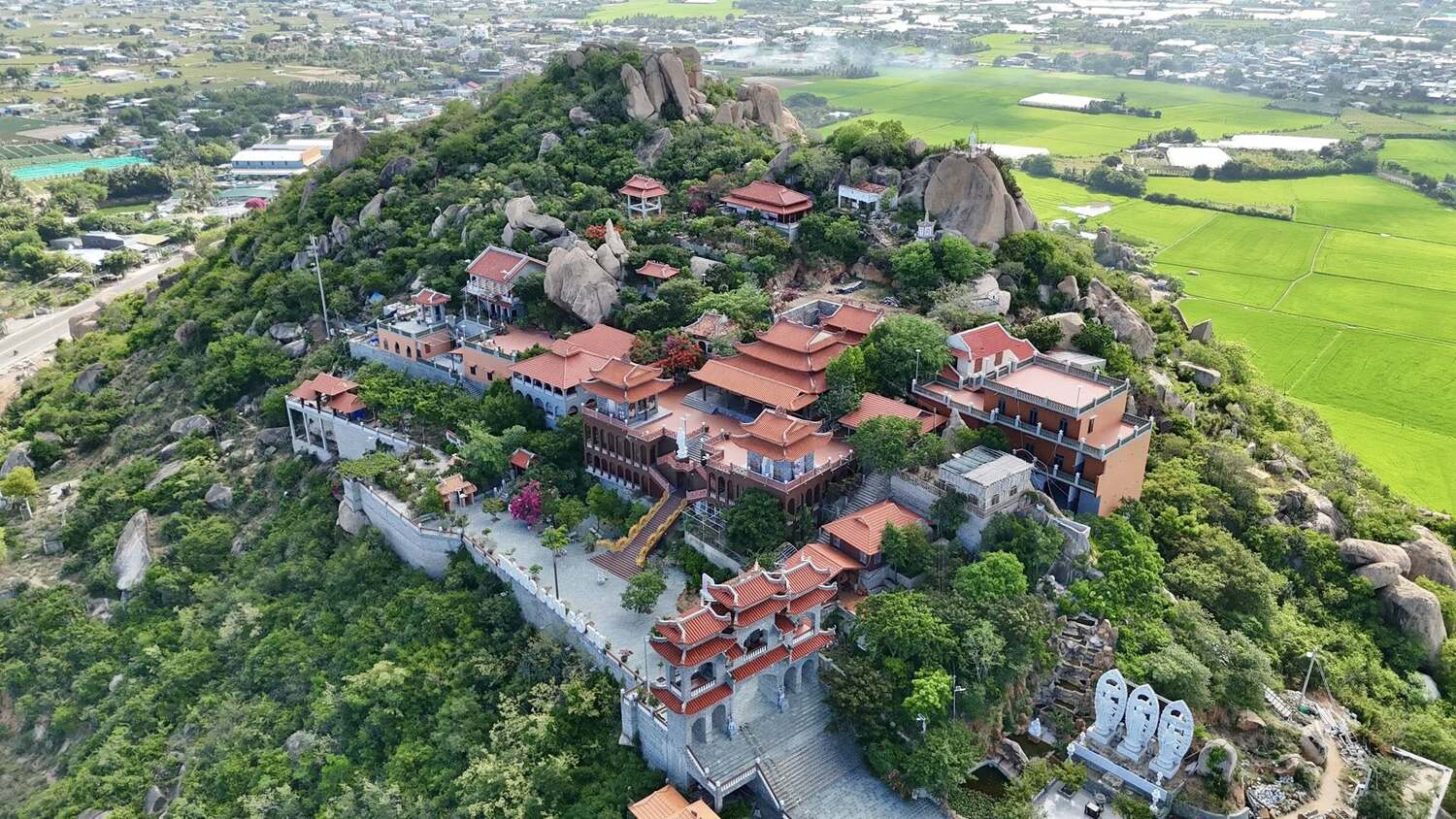 Tour Liên Tuyến Nha Trang - Ninh Thuận (4N3Đ)