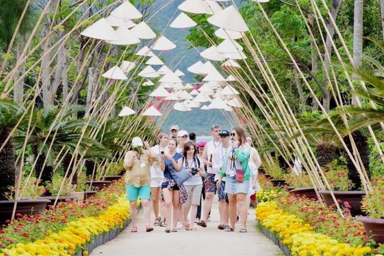 Tour Nha Trang - Miền Cát Trắng (4N3Đ)