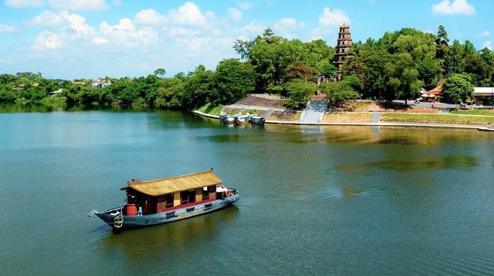 Phá Tam Giang - Phong Nha/Thiên Đường - City Huế (3N2D) - Image 2