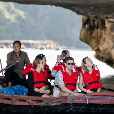 Bai Dinh – Trang An – Mua Cave Full-Day Tour