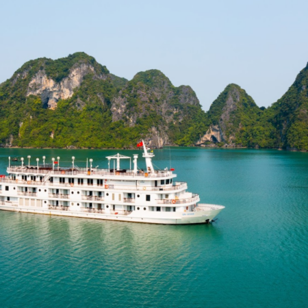 Paradise Elegance 2D1N: 5-Star Ha Long Bay Cruise with Sung Sot Cave & Ti Top Island