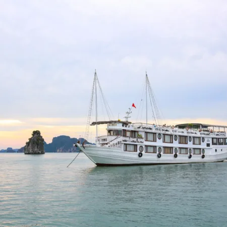 Oriental Sails Ha Long (3D2N) - 3-Star