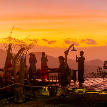 Dalat Cloud Hunting Tour – Sunrise over Cau Dat (1 Day)