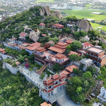 Nha Trang - Ninh Thuan Combined Tour (4 Days 3 Nights)