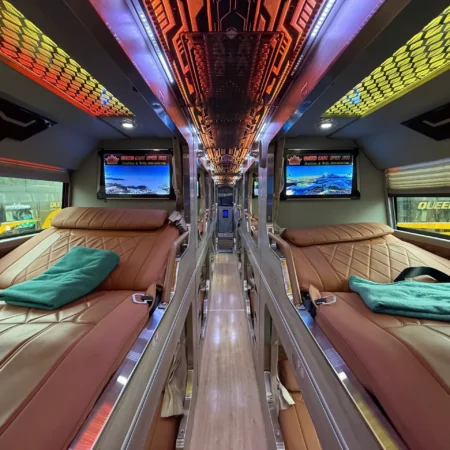 Phong Nha - Ninh Binh Bus | Premium Sleeper Bus & Single Cabin