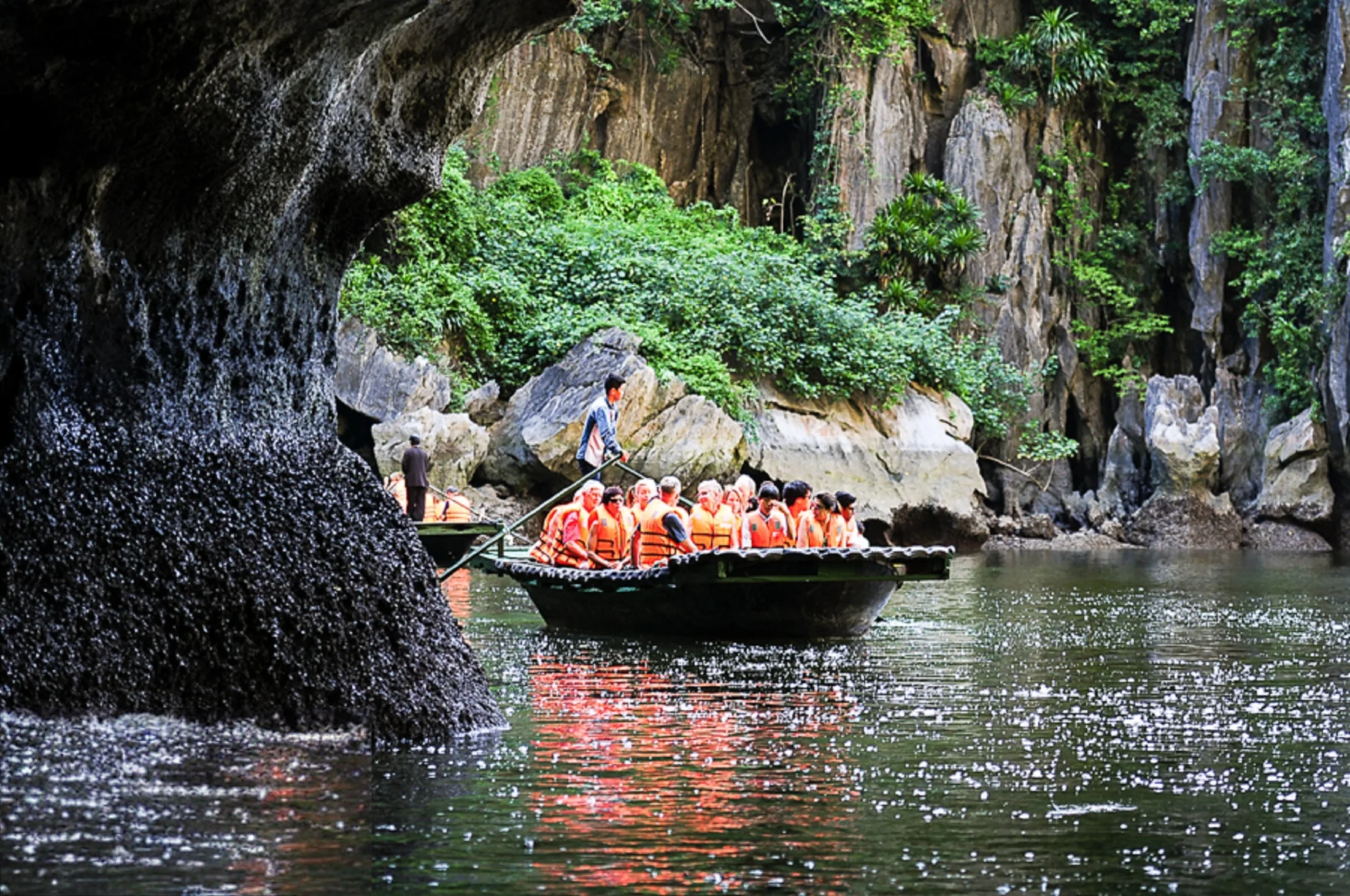 Athena 2D1N Cruise: Ha Long Bay, Sung Sot, Ti Top