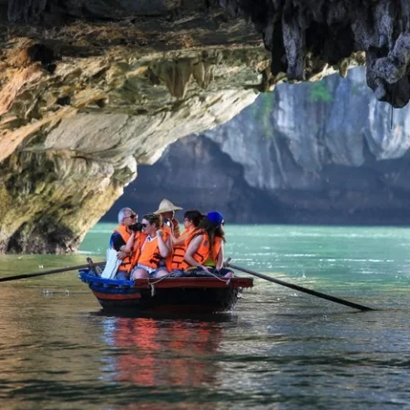 5-Star Premium 2D1N Cruise: Ha Long Bay & Lan Ha Bay
